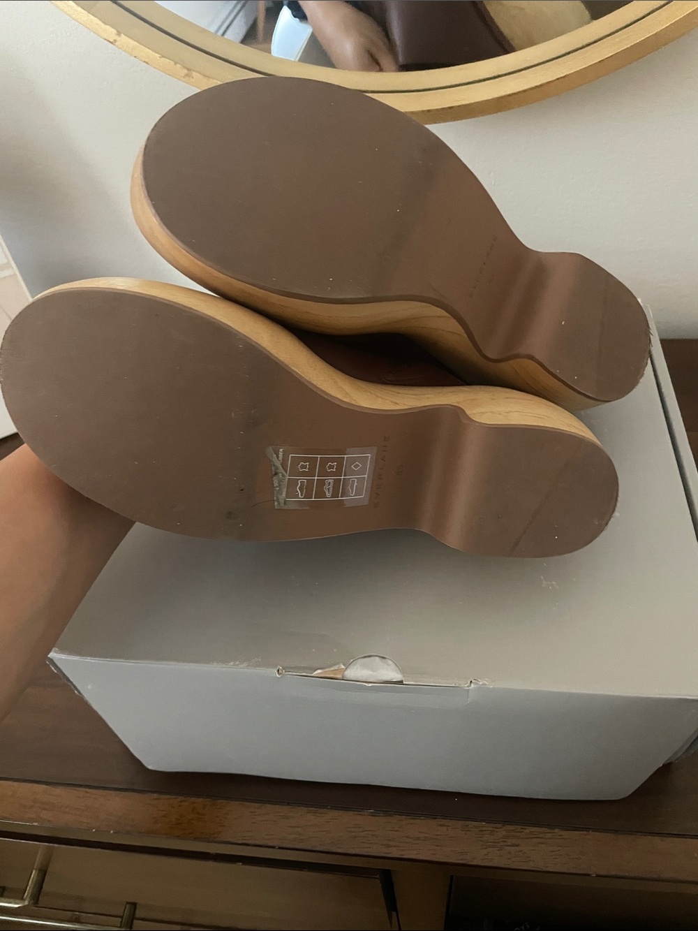 Everlane Brown Leather Clog Mules with Wood Platform (Puffa Clog) - Picture 7 of 8